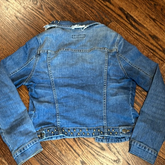 John Eshaya, Jean Jacket, Size Medium/Large (161) - Picture 9 of 10